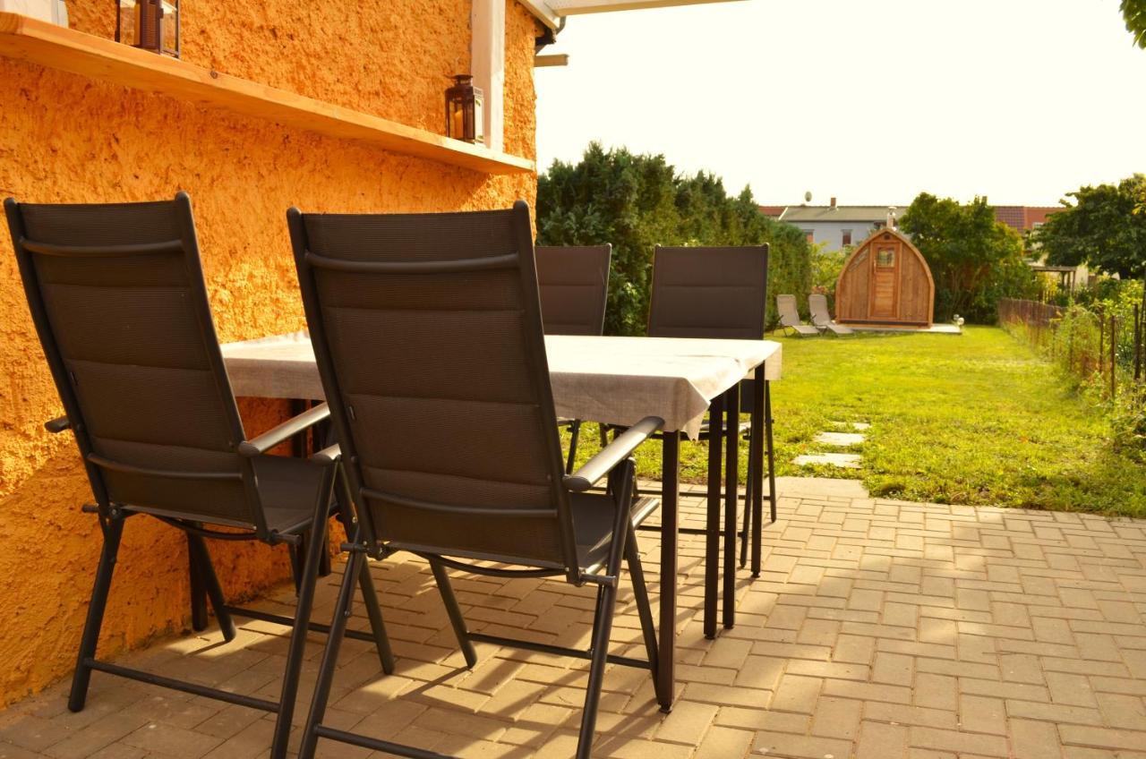 Lehmhaeuschen Mit Sauna Tangermuende Luaran gambar