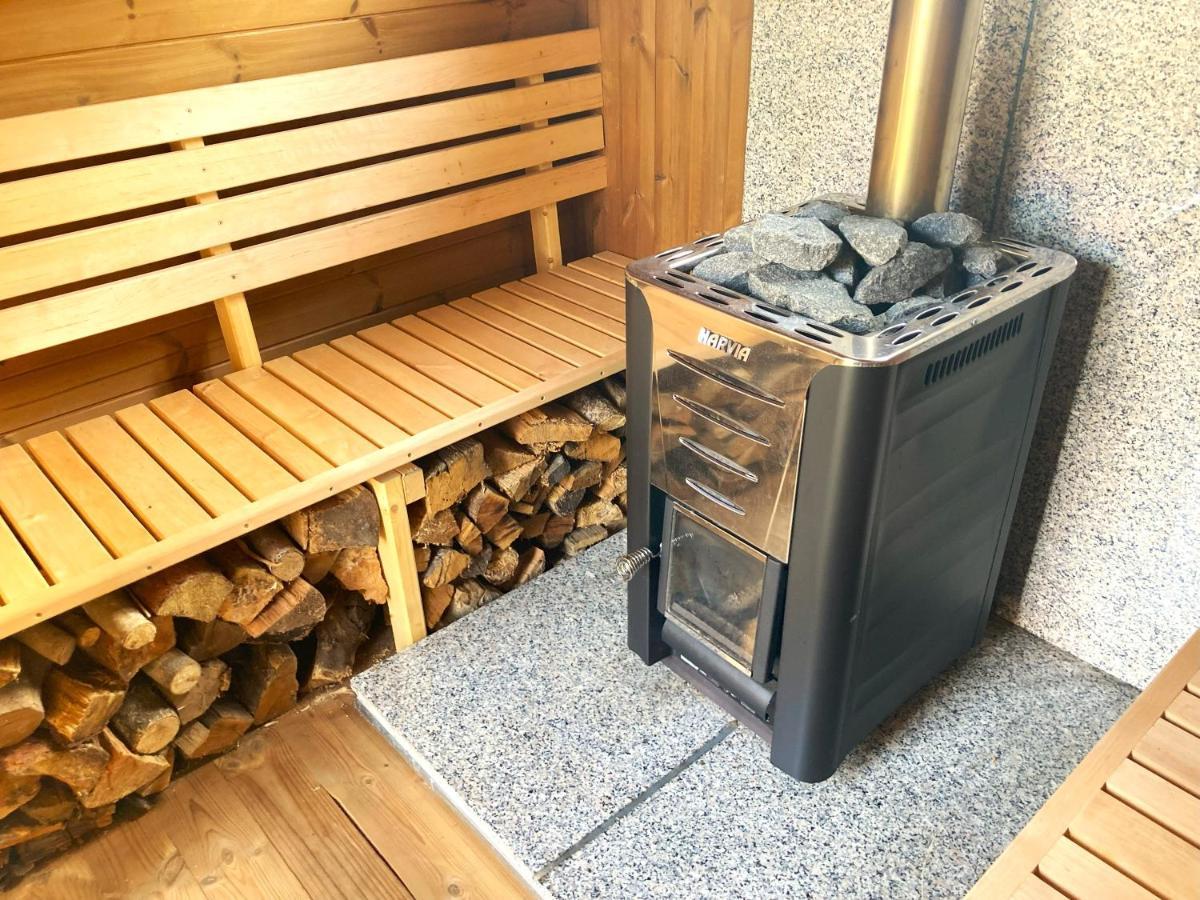 Lehmhaeuschen Mit Sauna Tangermuende Luaran gambar